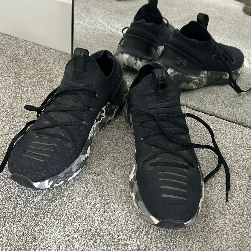 Men’s shoes, size 11. Used, but good condition overall.